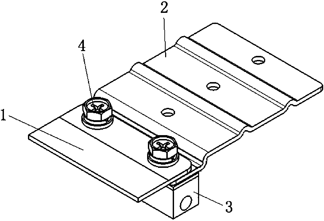 Copper bar and aluminum bar connecting method and device for battery