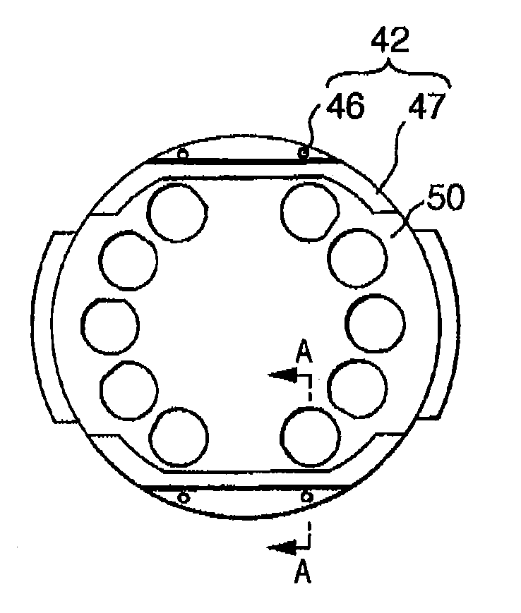 Tray, tray support member, and vacuum processing apparatus