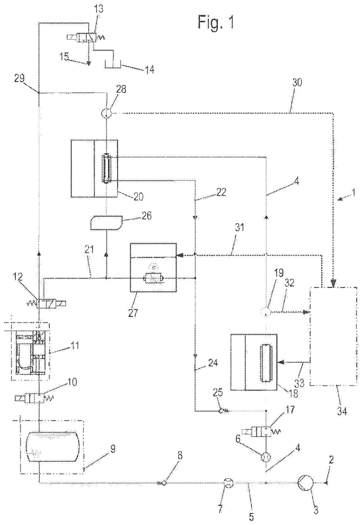 Method for adjusting the dispensing temperature of a caffeinated hot beverage and automatic beverage maker for preparing a caffeinated hot beverage having a specified dispensing temperature