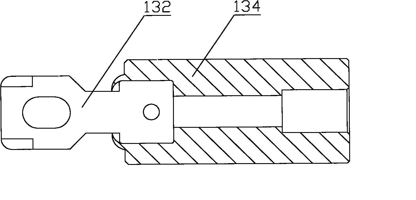 Reversing valve and dragging frame component thereof
