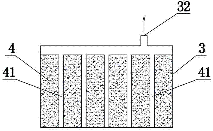 Heat collection evaporator with built-in passage and solar water heater with same
