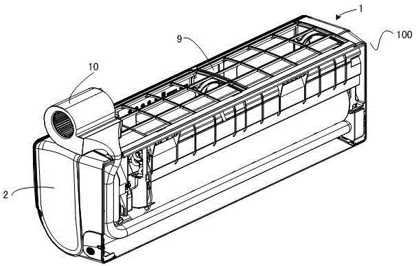 Wall-mounted air conditioner with drainage structure