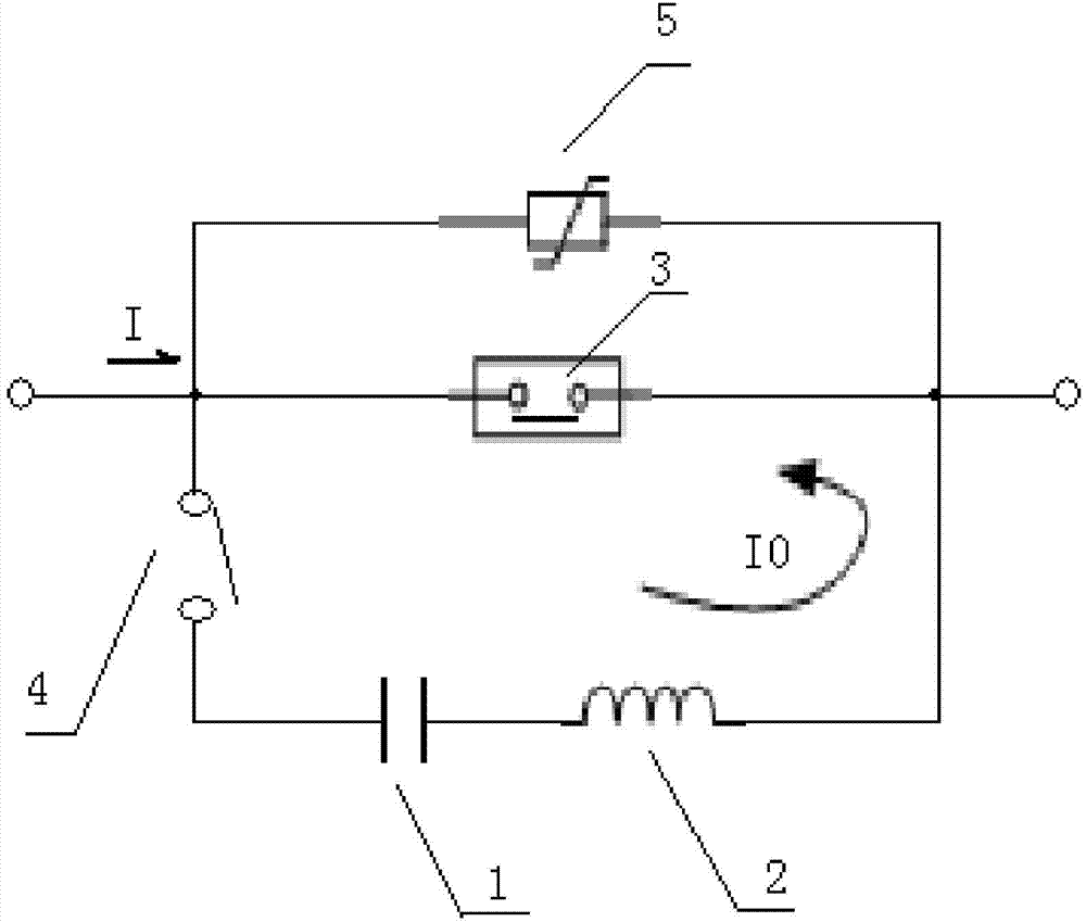 High-voltage direct current vacuum circuit breaker based on intermediate frequency transfer current