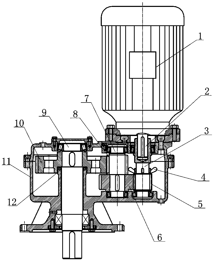 Oil leak-proof parallel shaft helical gear reducer