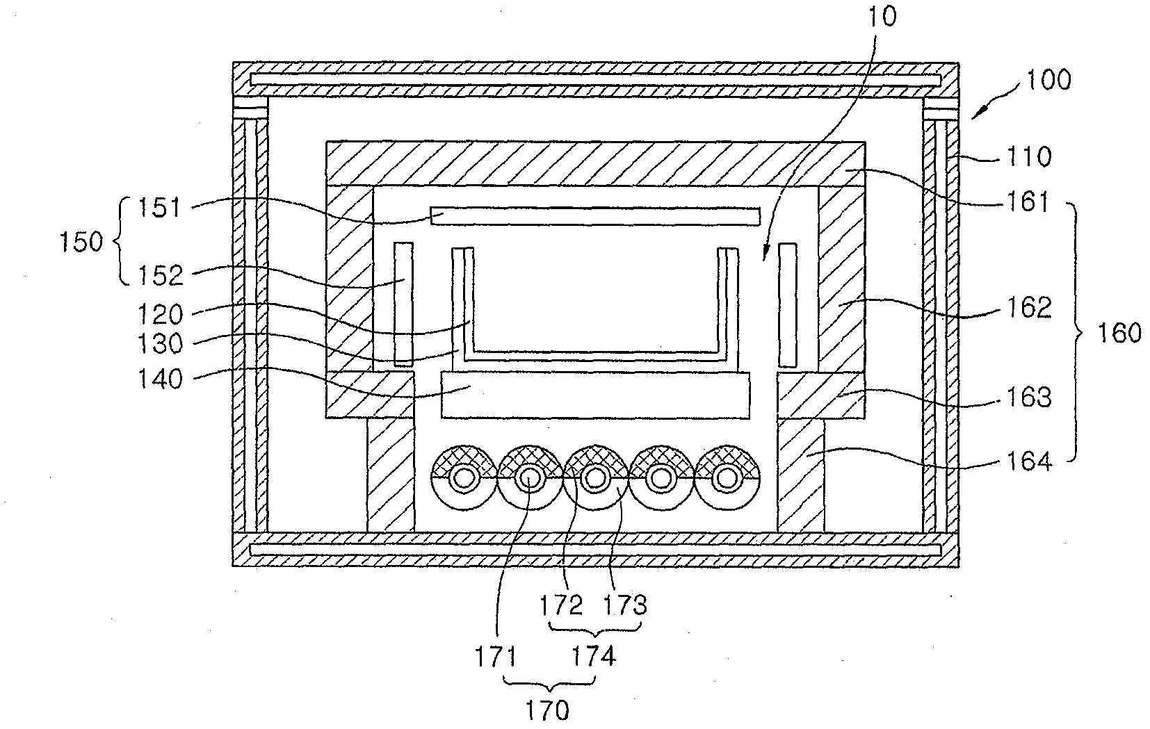 Apparatus and method for manufacturing ingot