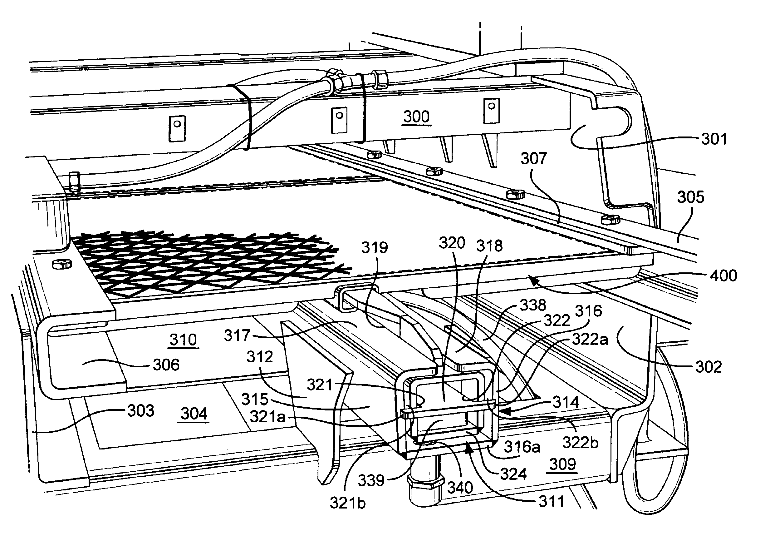 Centrally supported screen assembly
