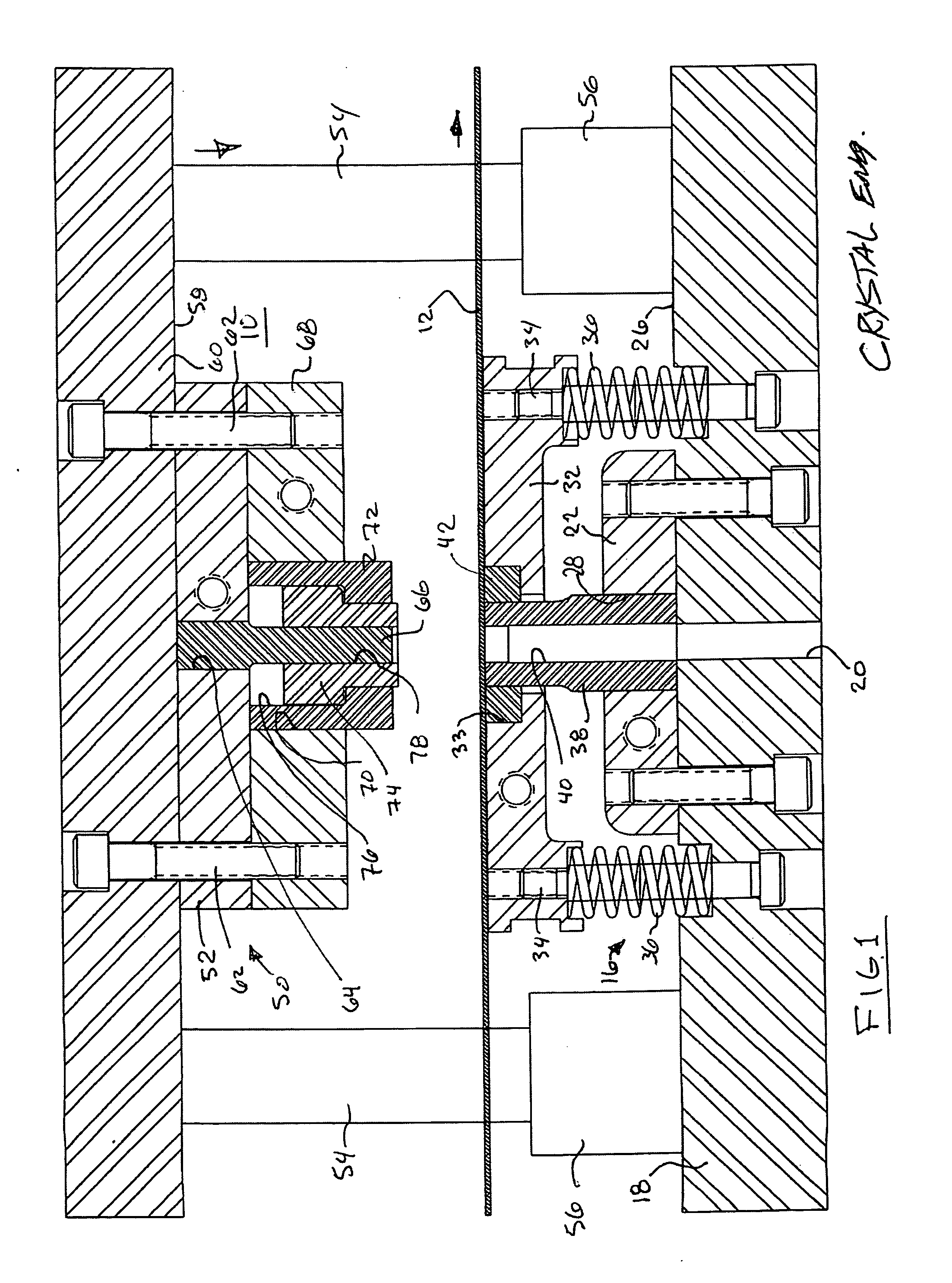 Flexible grip die-alignment arrangement