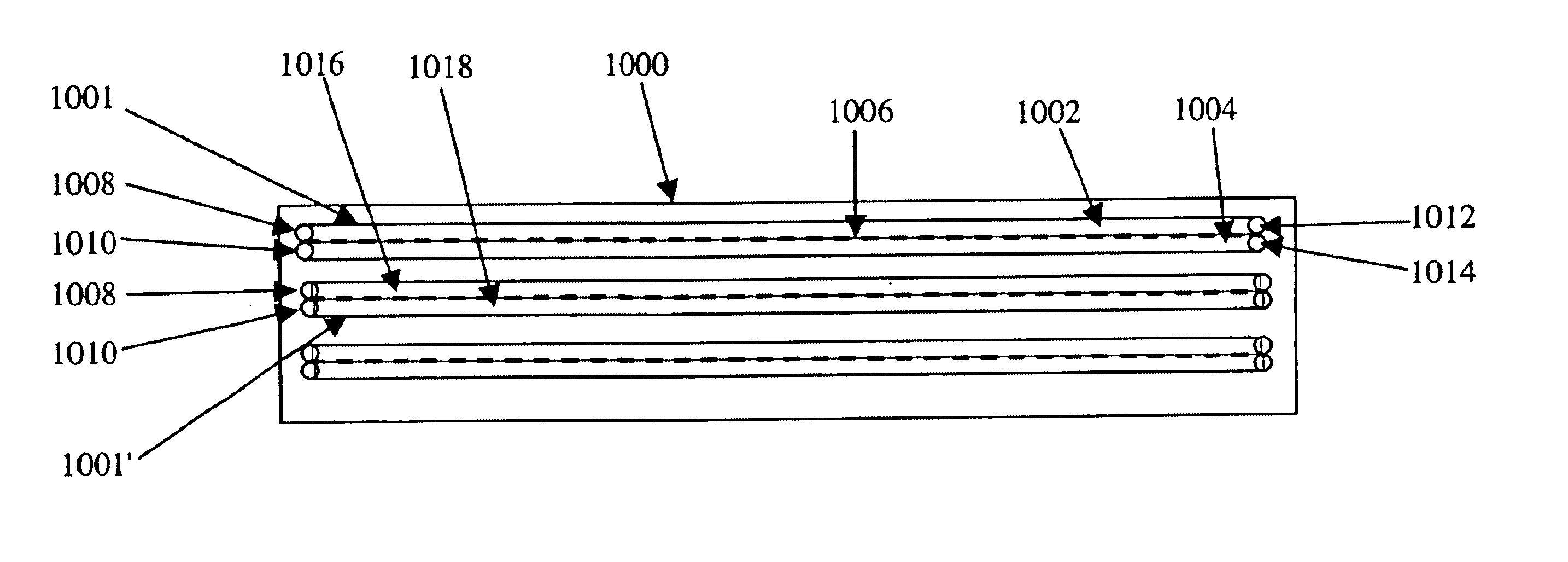 Microfluidic device with diffusion between adjacent lumens