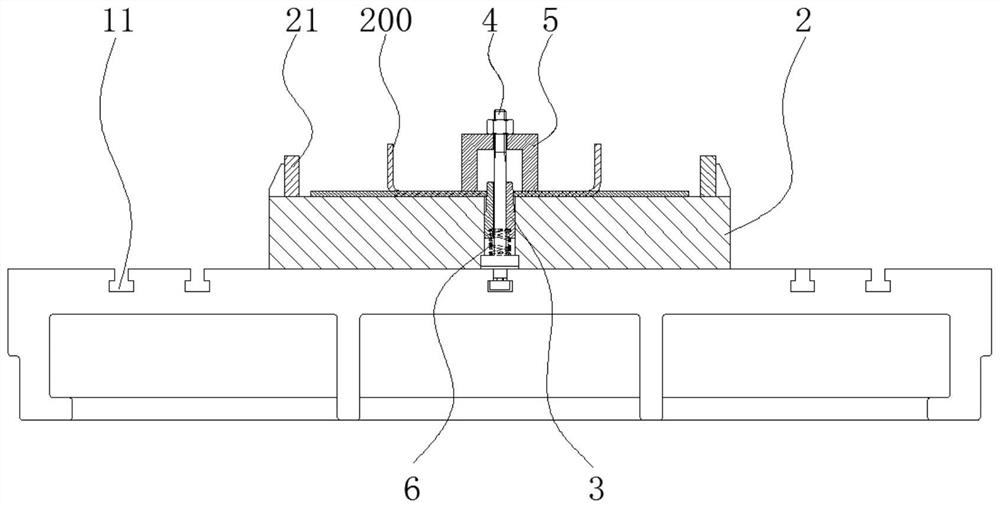 Checking fixture for vehicle frame longitudinal beam and longitudinal beam plate material