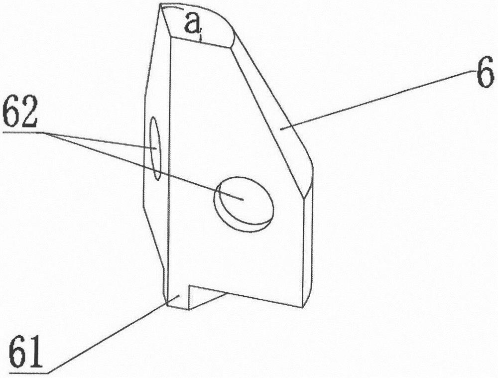 Self-centering jaw coupler with stepless adjustable connecting aperture