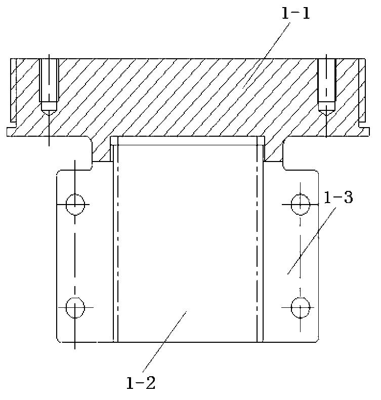 Impregnated paper capacitive oil-SF6 transformer bushing