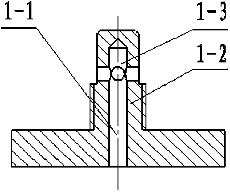 Explosion-field shock wave overpressure filter