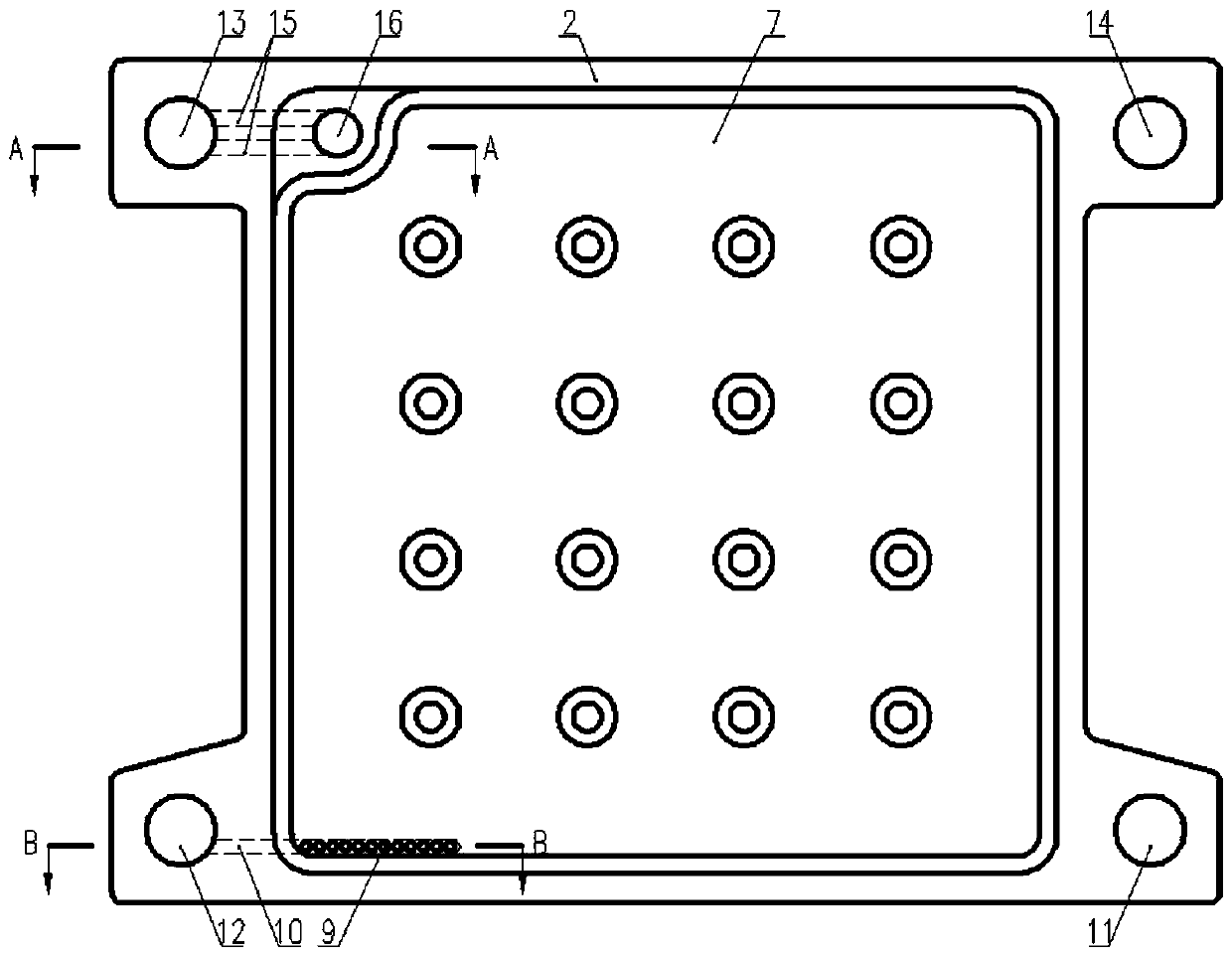 Filter plate assembly with split feed channel and backwashing and back blowing air drying functions