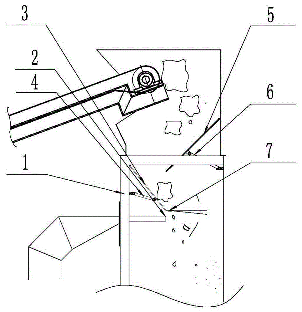 Blanking device for garbage winnowing equipment
