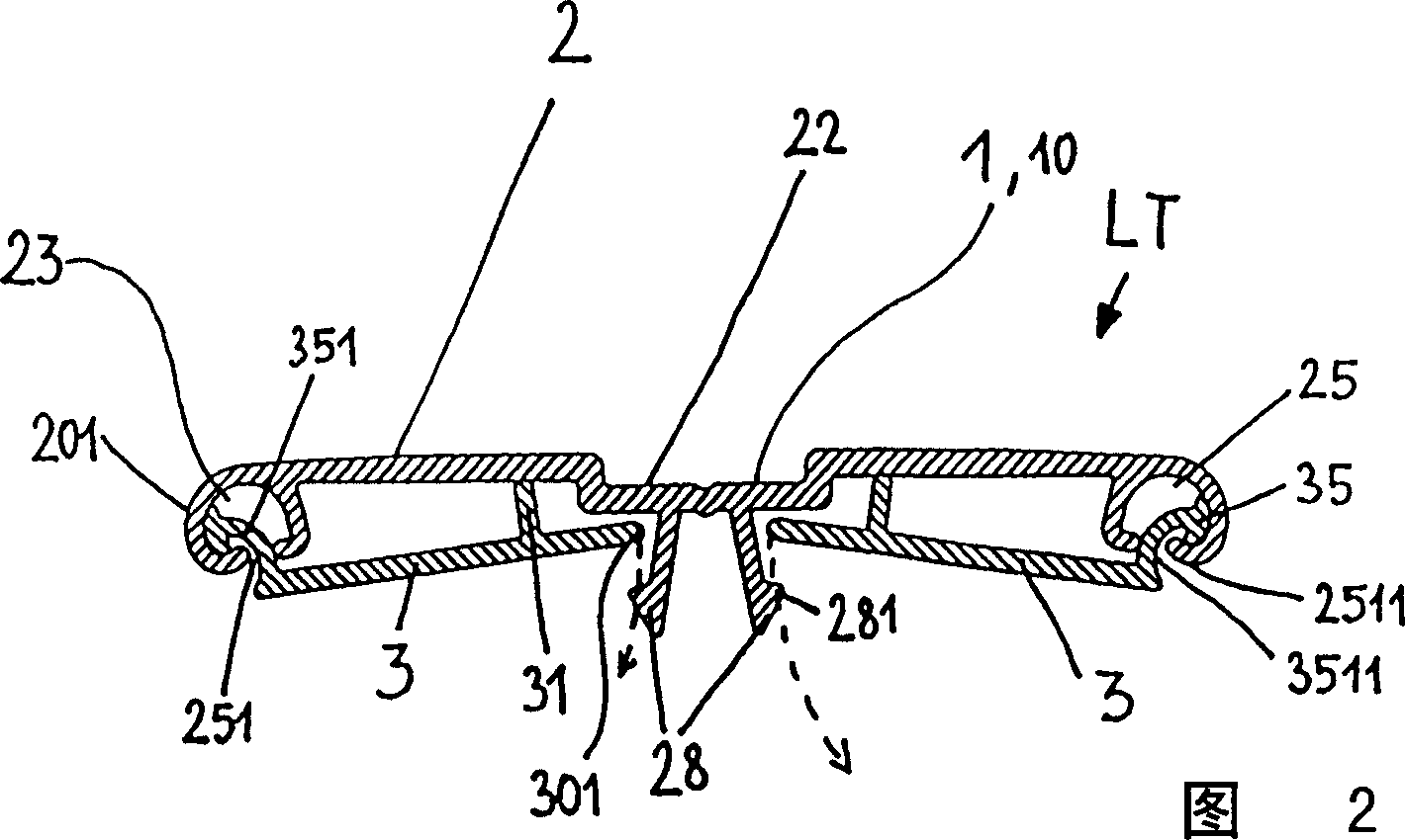 Installation and cover device for cables and method for installation thereof