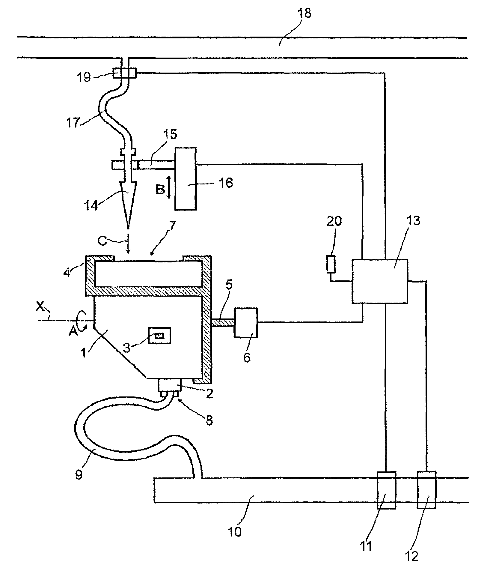 Device and method for draining and rinsing containers filled with fluid