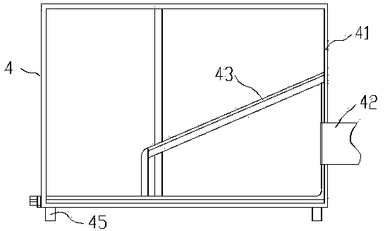 Bi-directional live fish conveying device