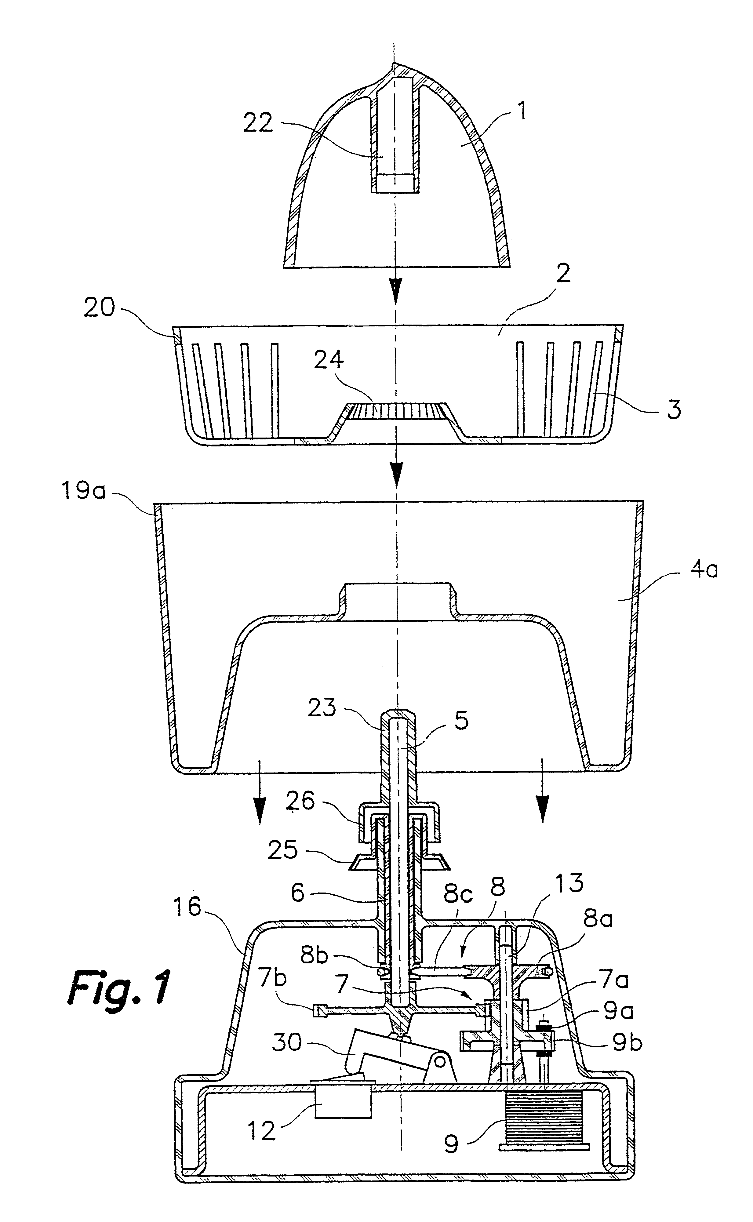 Citrus fruit squeezer with centrifugation of the squeezed product