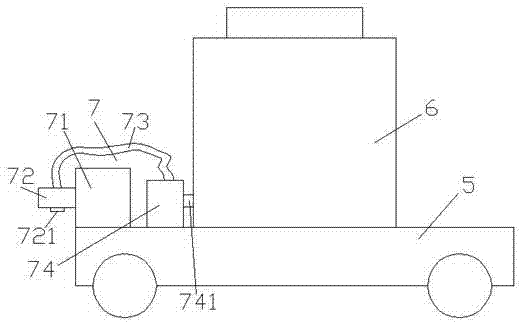 Fertilizing device capable of efficiently dissolving fertilizer