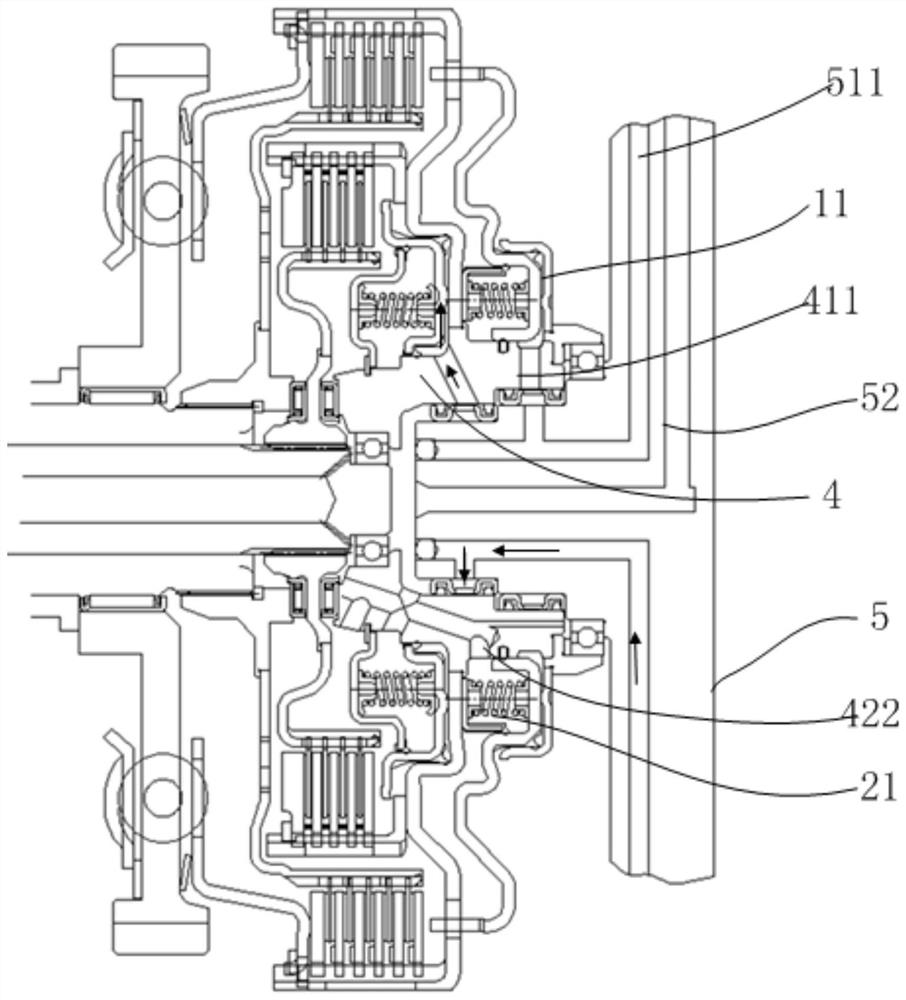 Double-clutch device and hybrid module thereof
