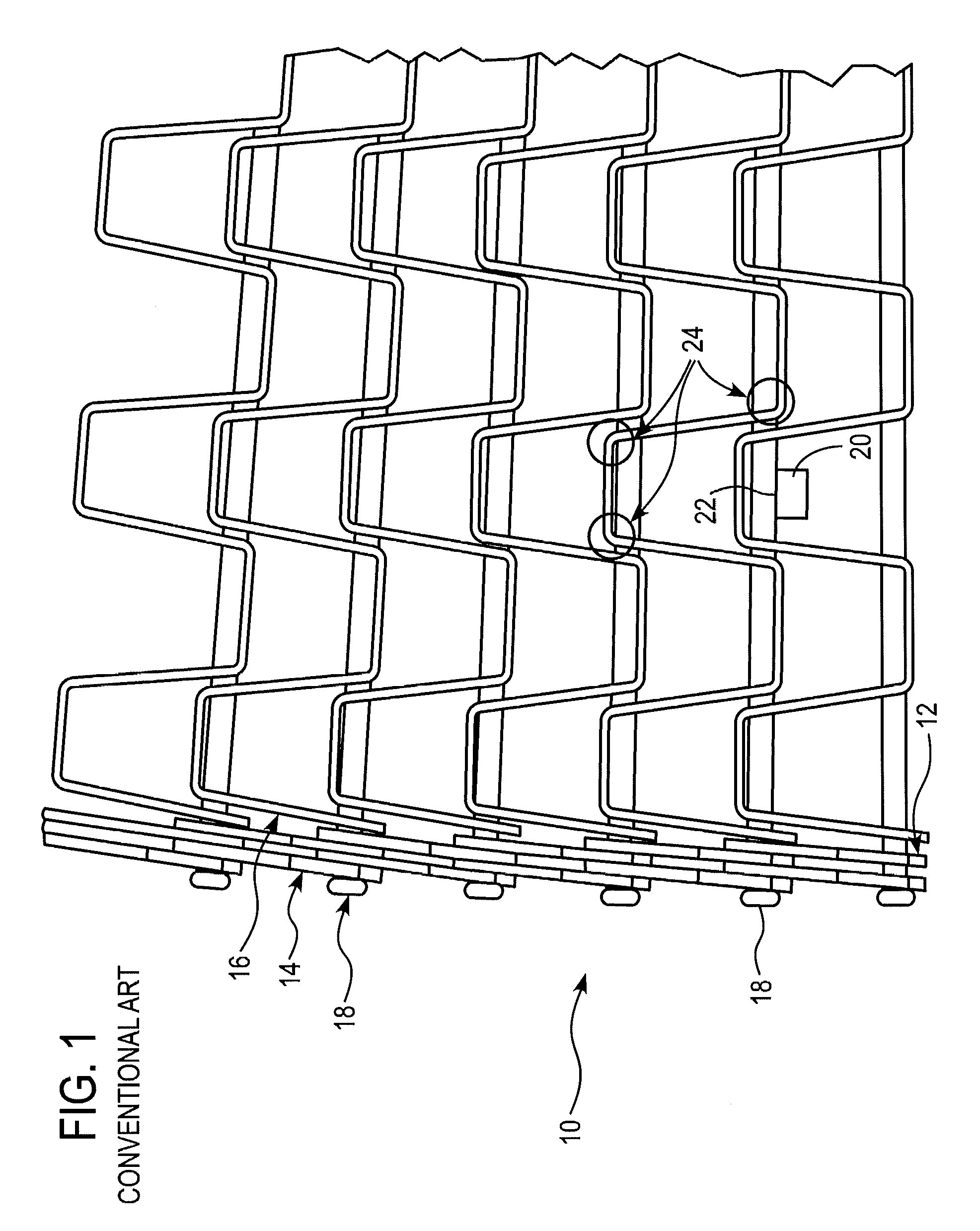 Conveyor belt with improved edge configuration