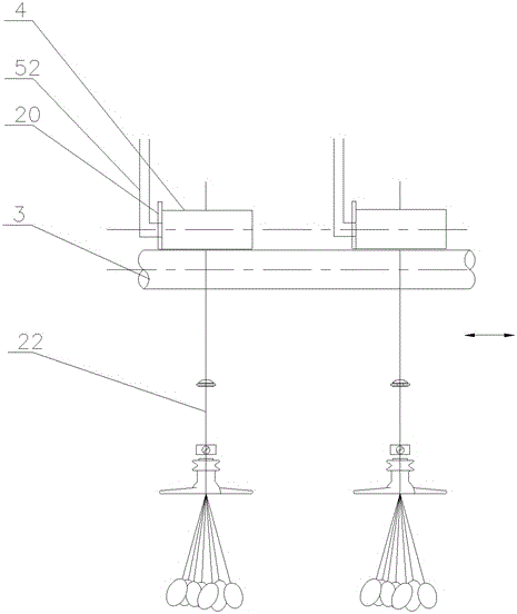 Winding type extruding and twisting device for silks