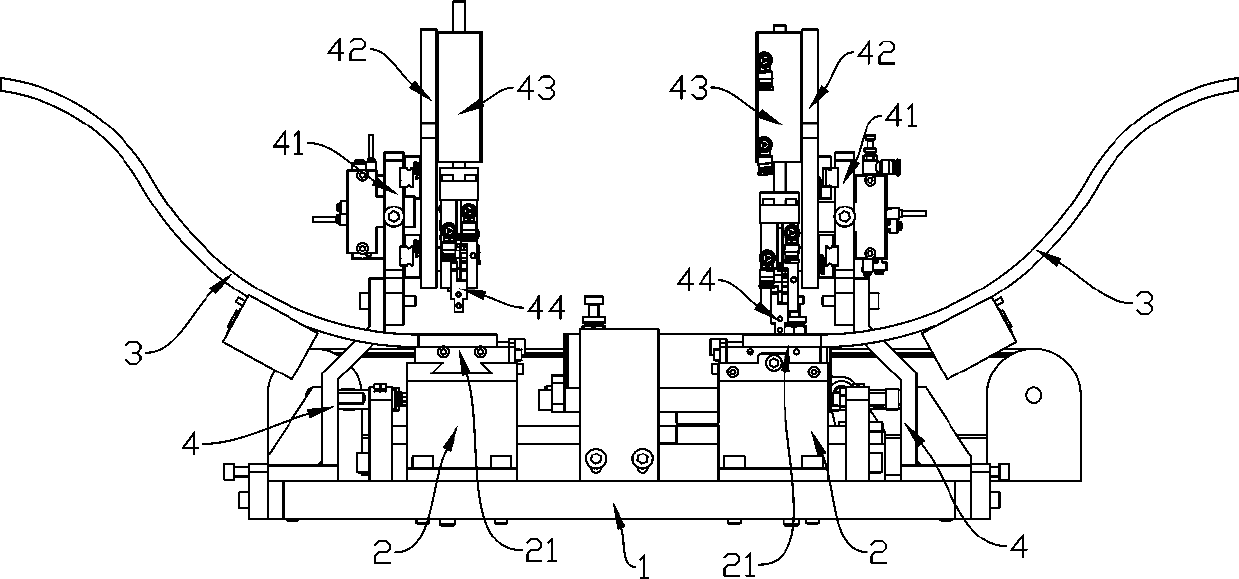 Nut tapping mechanism for knock sensor