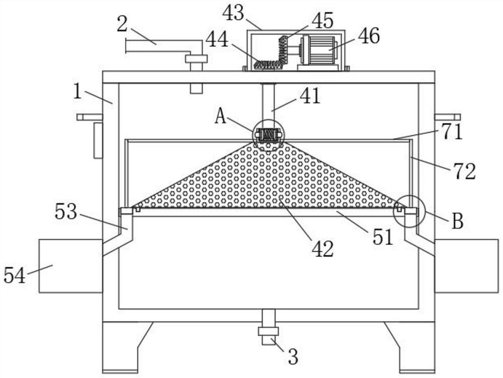 Impurity filtering device for dairy product processing