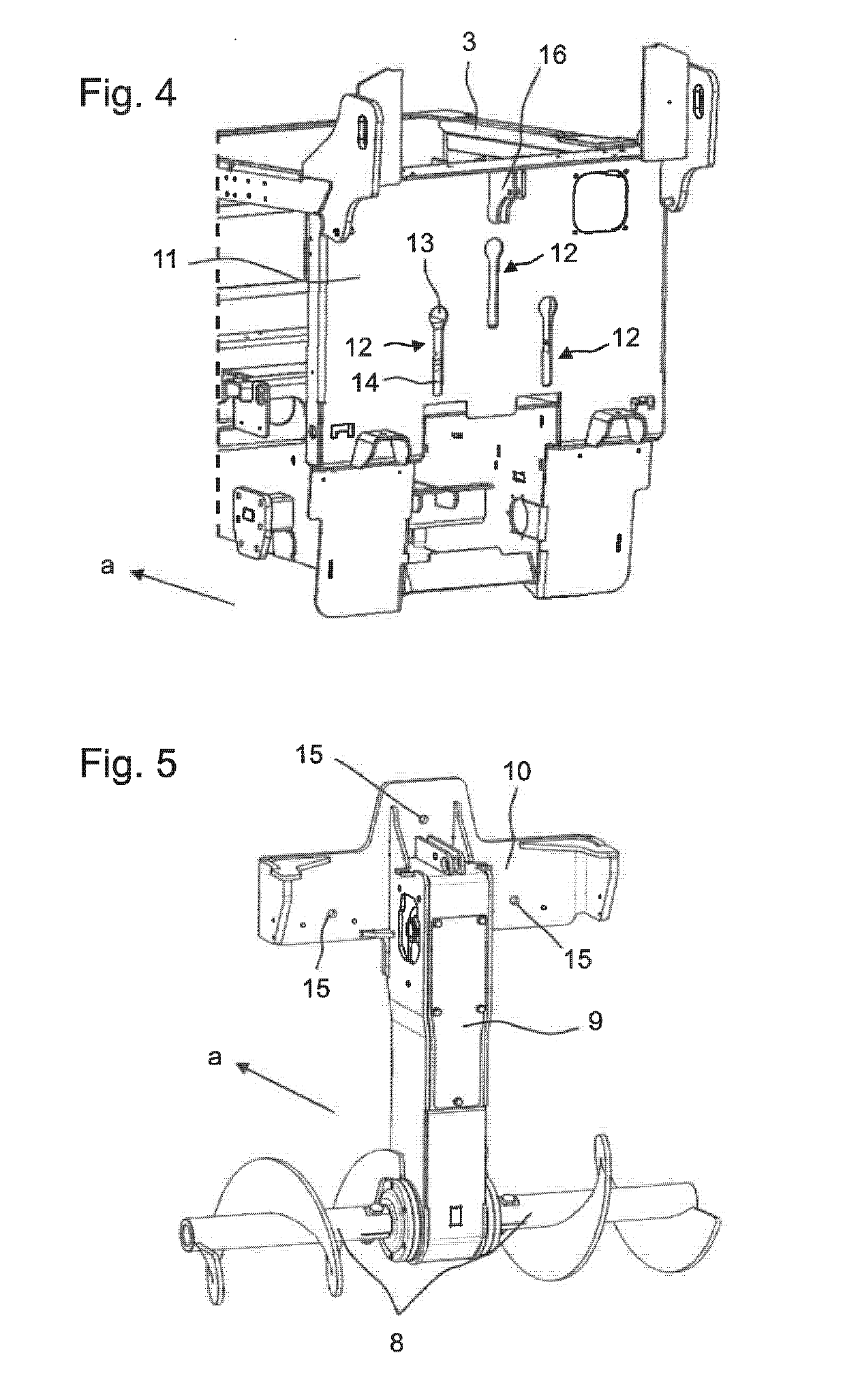 Road paver with quick coupling apparatus for the transverse distribution device, and method