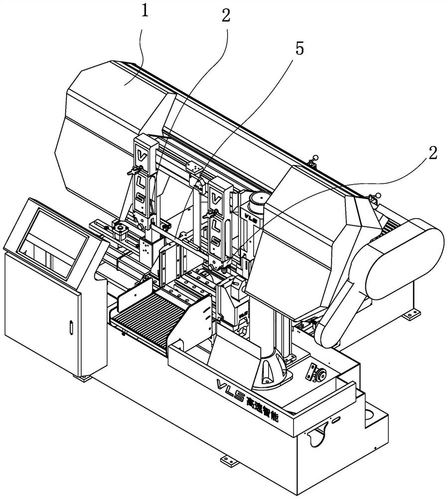 Saw band feeding automatic speed changing sawing machine