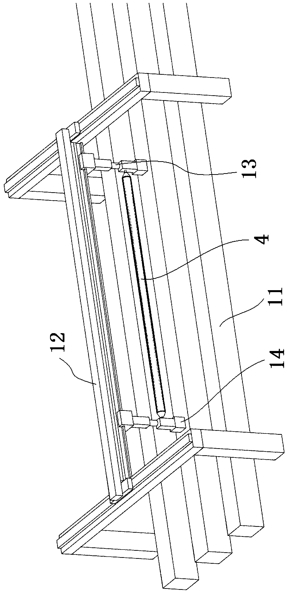 Spraying method of automatic spraying unit for thin-long structure work piece