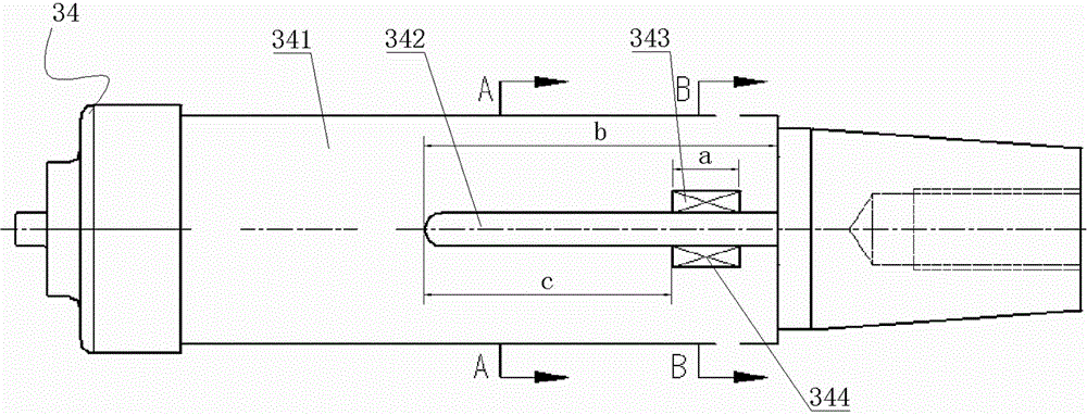 Dynamic conducting rod, dynamic end assembly with dynamic conducting rod and arc extinguish chamber