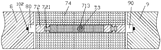 A covering device for movable gaps in carriages
