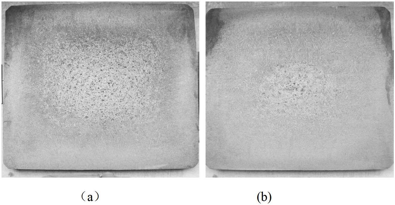 Method for reducing Cr and Mo steel mill bar frame-shaped segregation