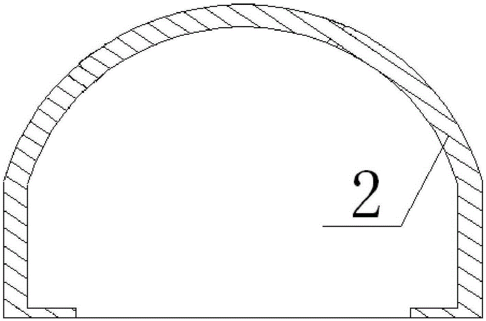 Construction method of backfilling the original lining cavity at the top of the middle partition wall when the single-cavity tunnel is changed to multiple arches