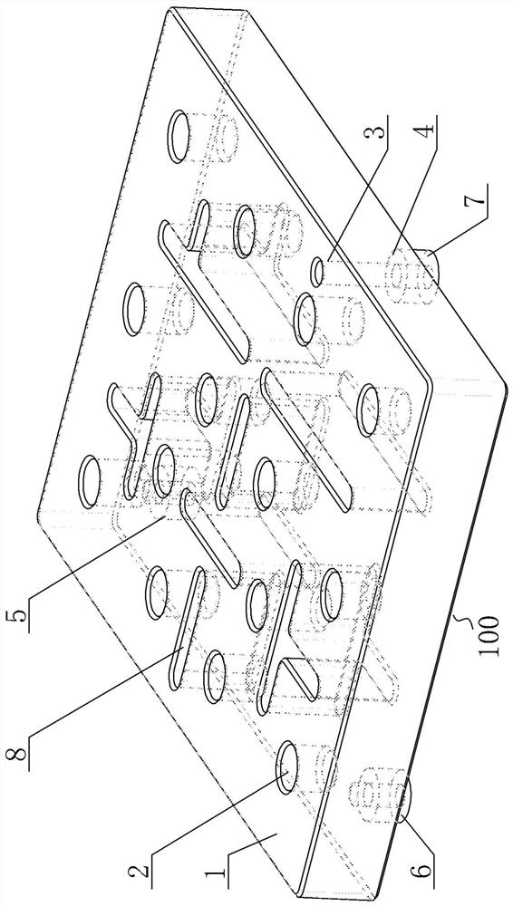 Dielectric filter strong coupling input and output structure