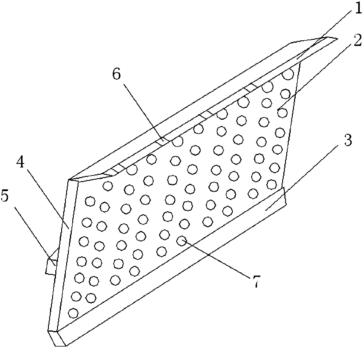 A double-layer aluminum electrolytic cell cover plate with side suction and enhanced heat preservation