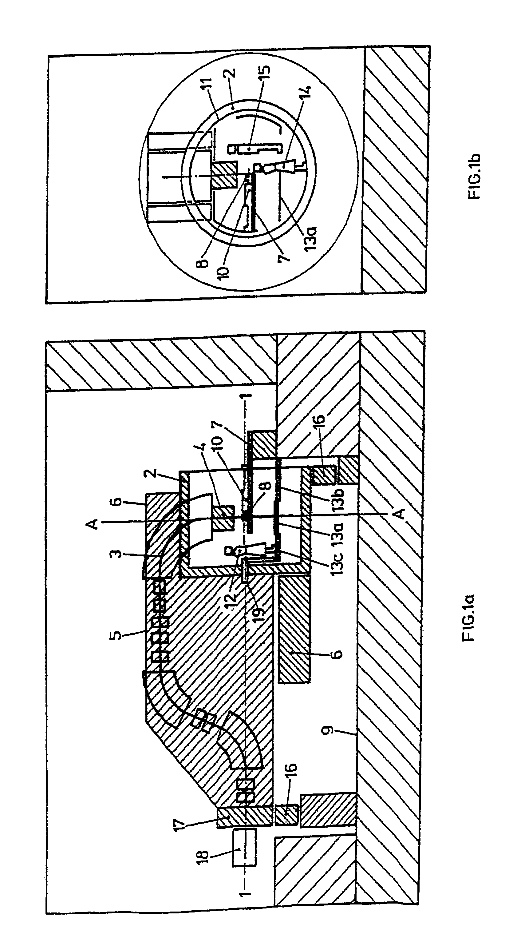 Arrangement for performing proton therapy