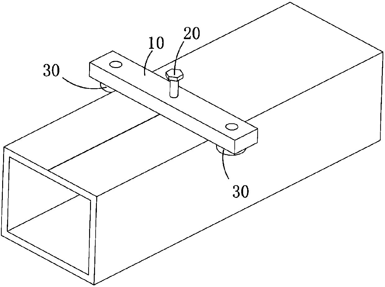 Equal-division line drawing device applied to square tubular product