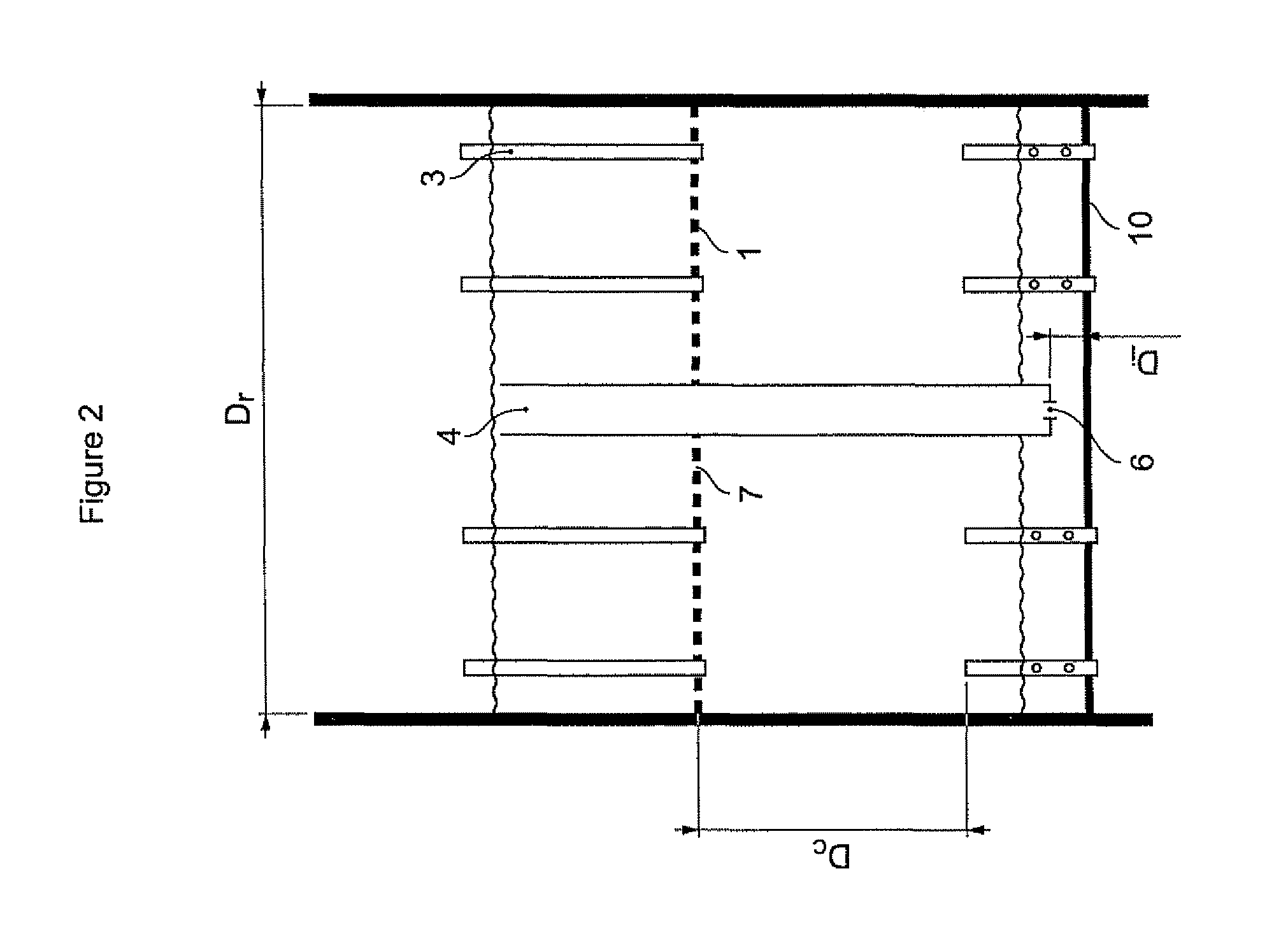 Process and apparatus for filtration and pre-distribution of gas and liquid phases in a down-flow catalytic reactor