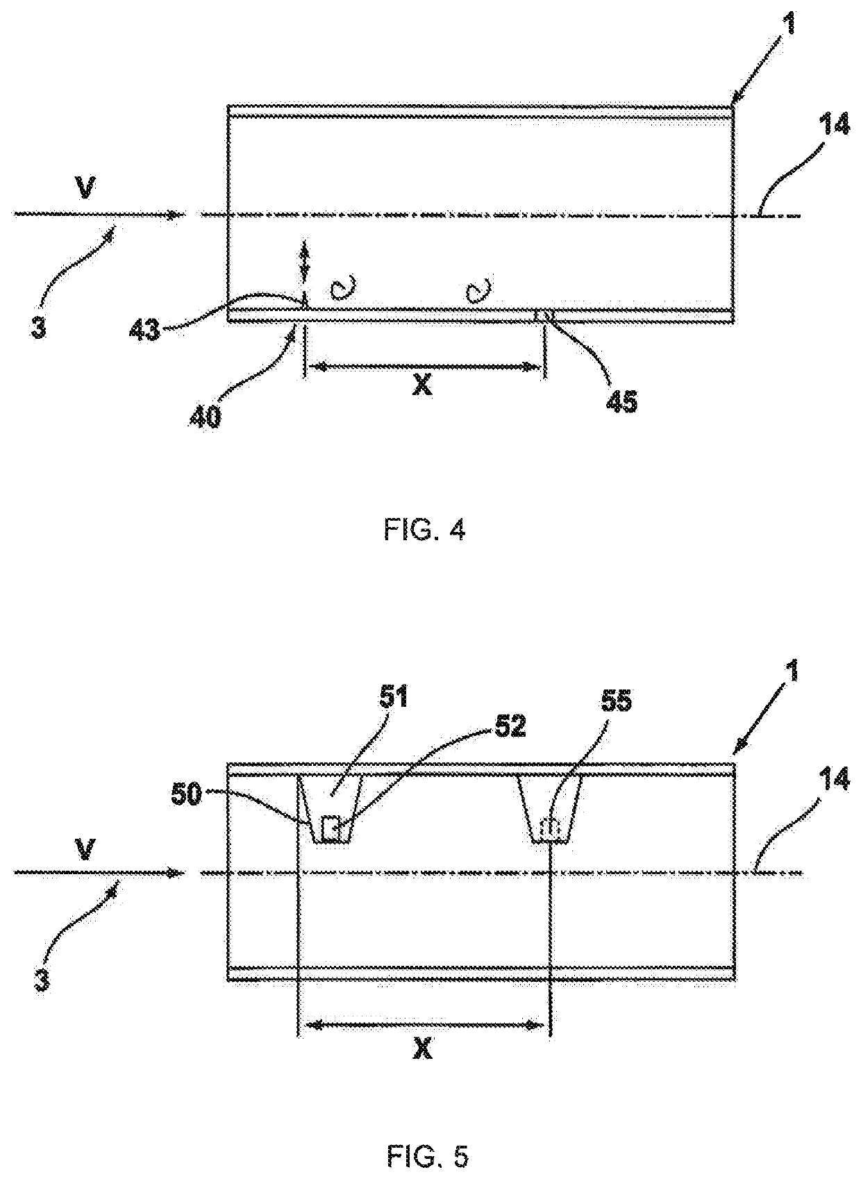 Device and method for determining the flow velocity of a fluid in a hollow body