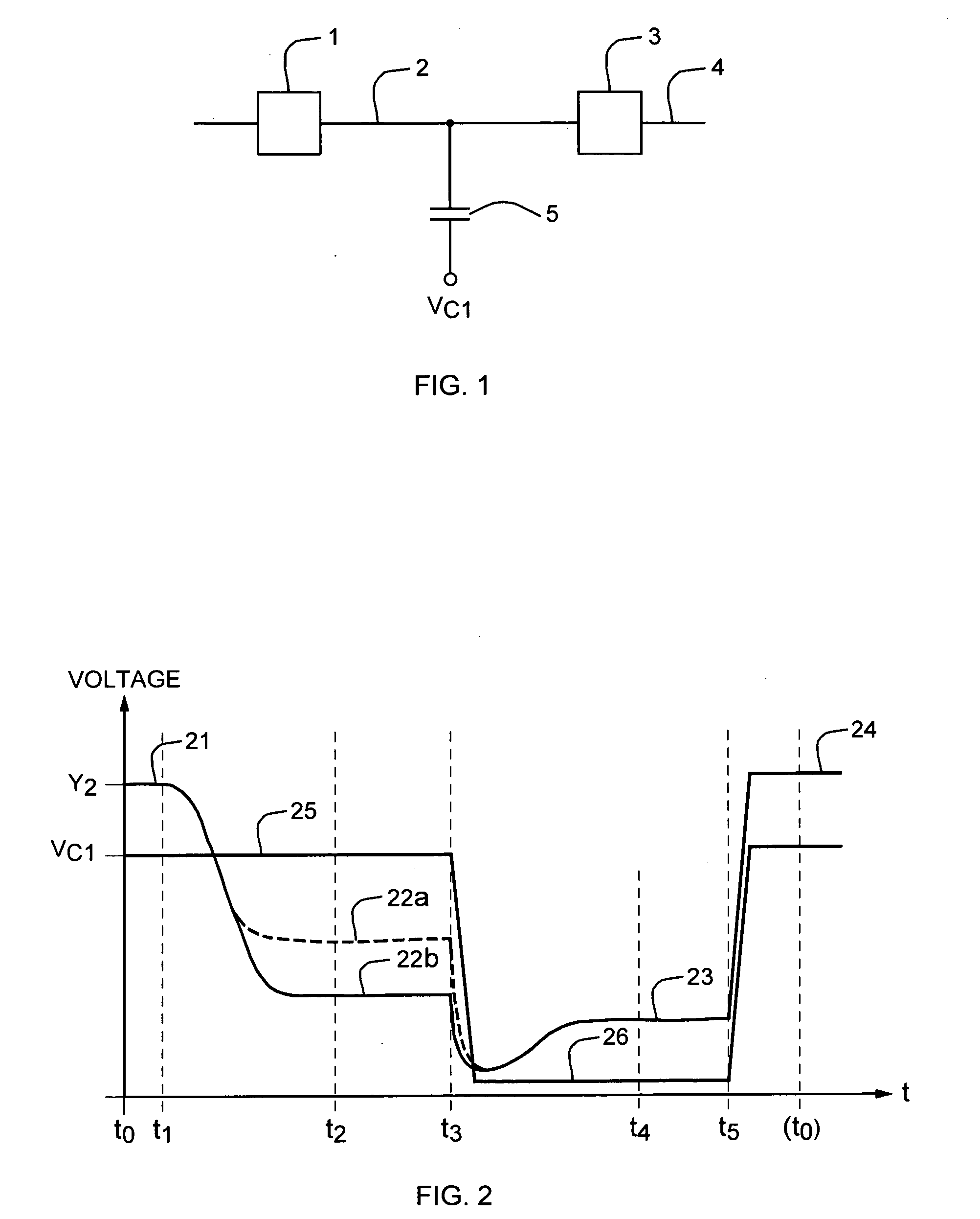 Charge-domain pipelined charge-redistribution analog-to-digital converter