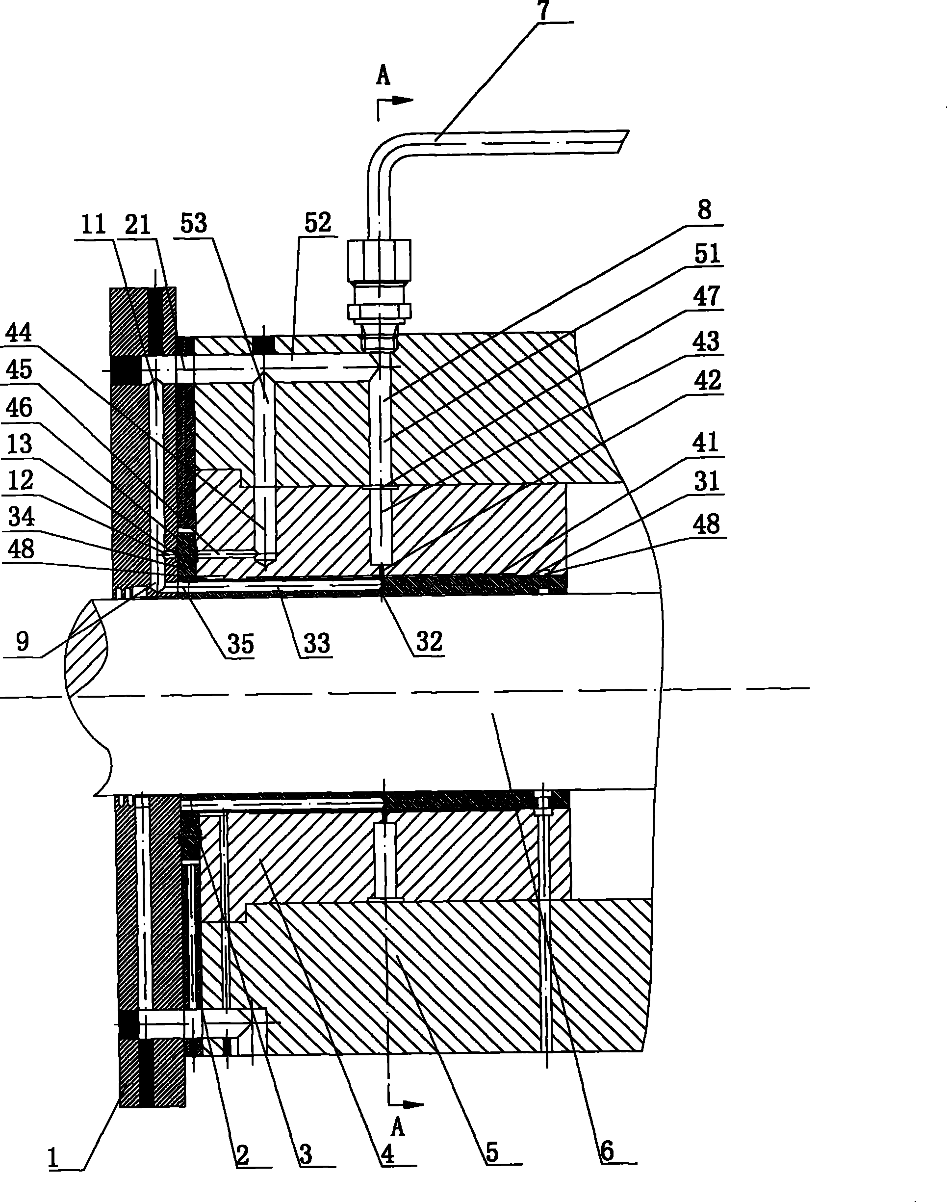 Independent oil supply structure for oil recess inside and outside primary shaft gathering ring bearing of high-speed machine tool