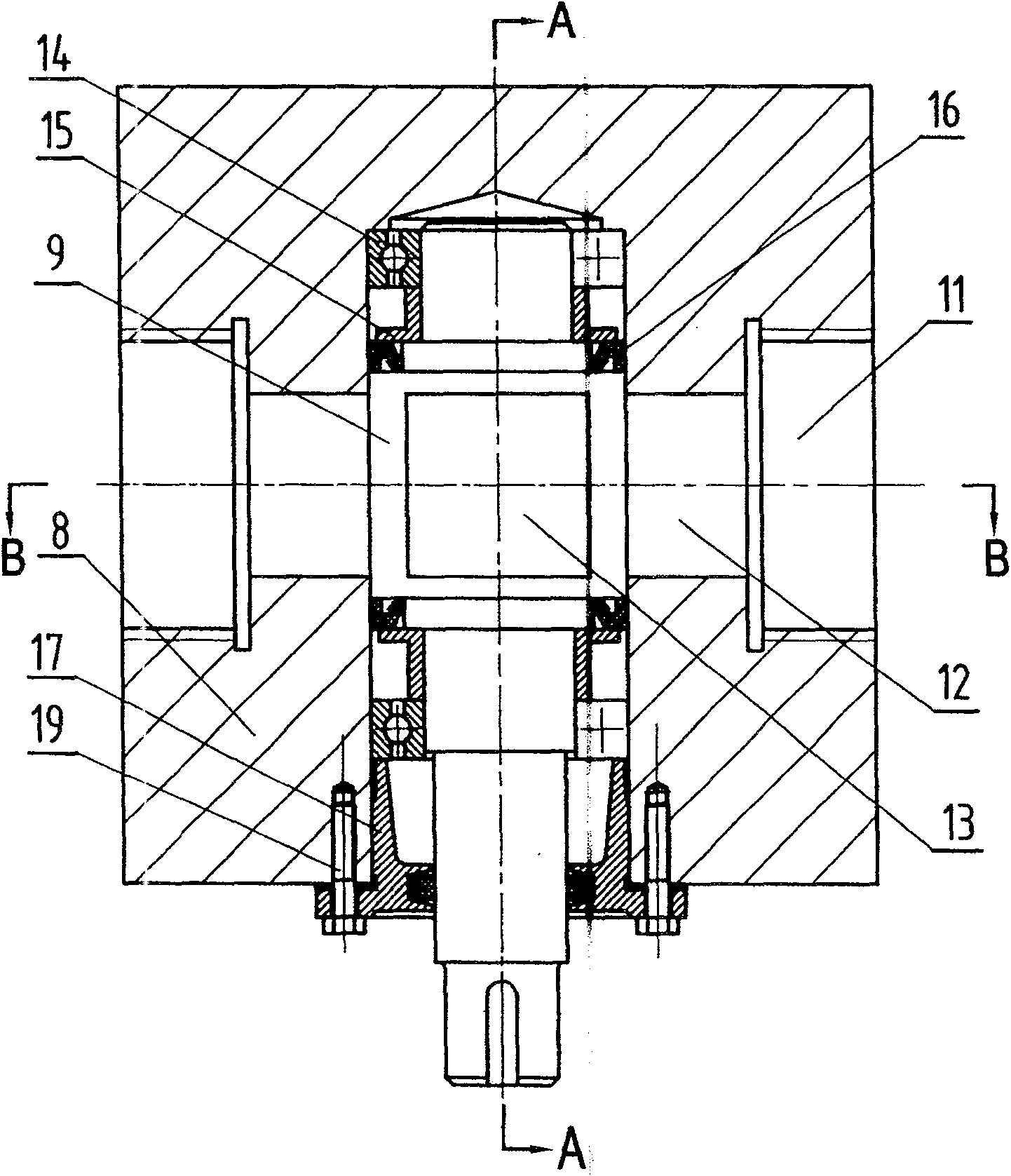 Shaped vulcanizing method of vibrating rubber tire and excitation device