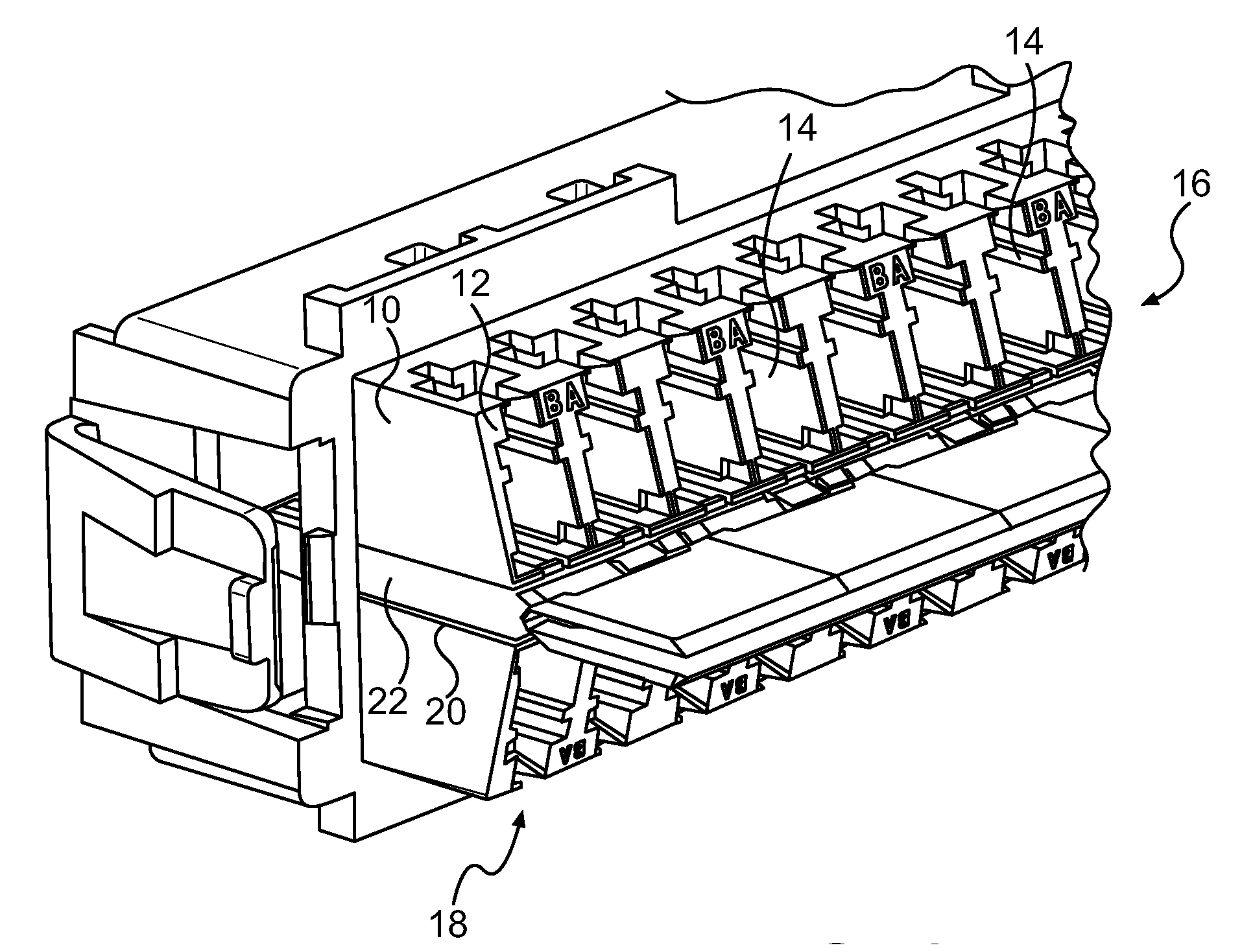 Shutter for a fiber optic component and a fiber optic component including the shutter