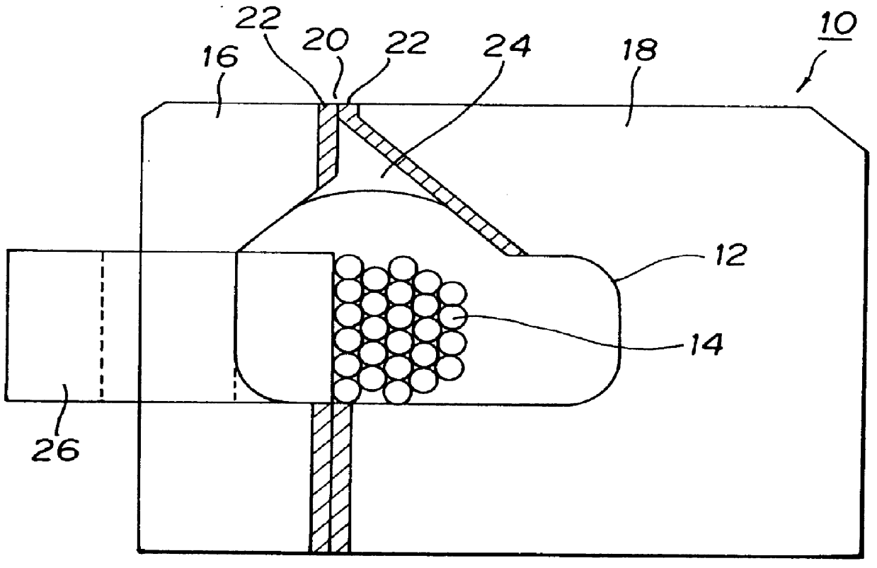 Composite metallic wire and magnetic head using said composite metal wire