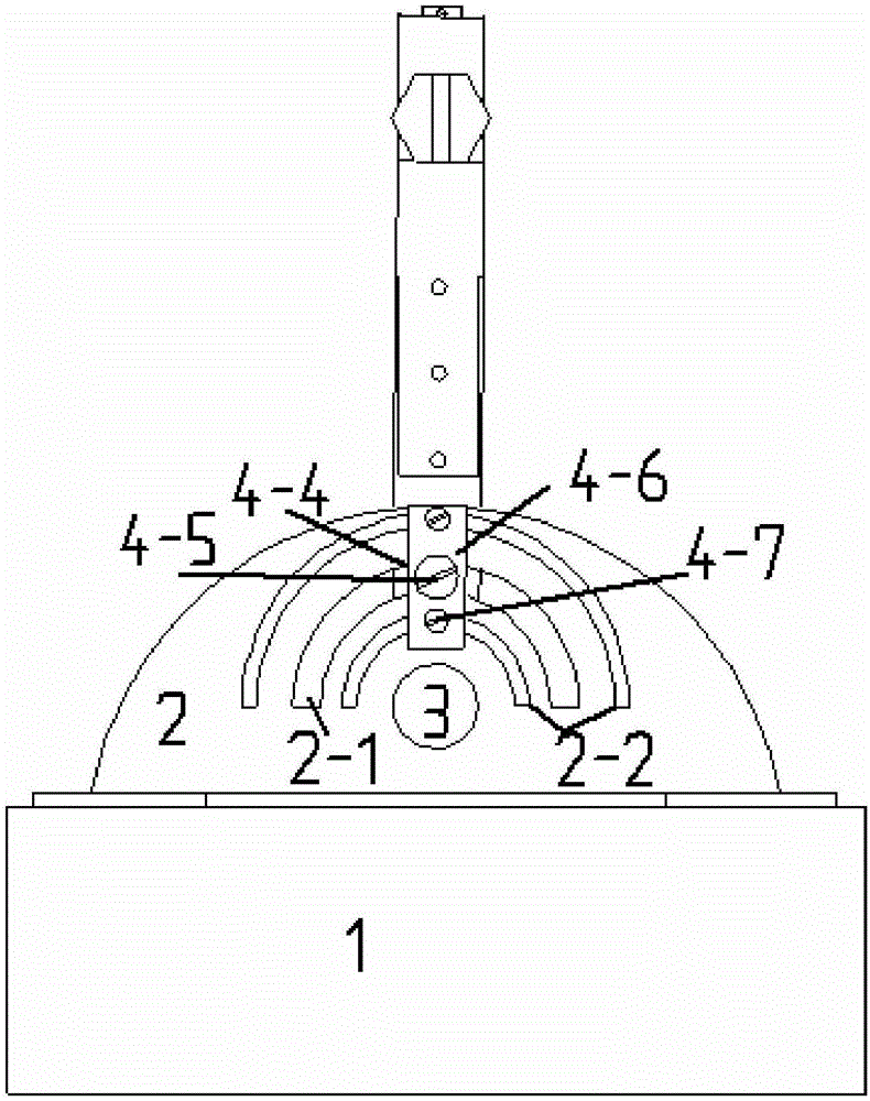 Multi-azimuth breast-sucking fixing device for minimally invasive breast surgery and installing method and usage method thereof