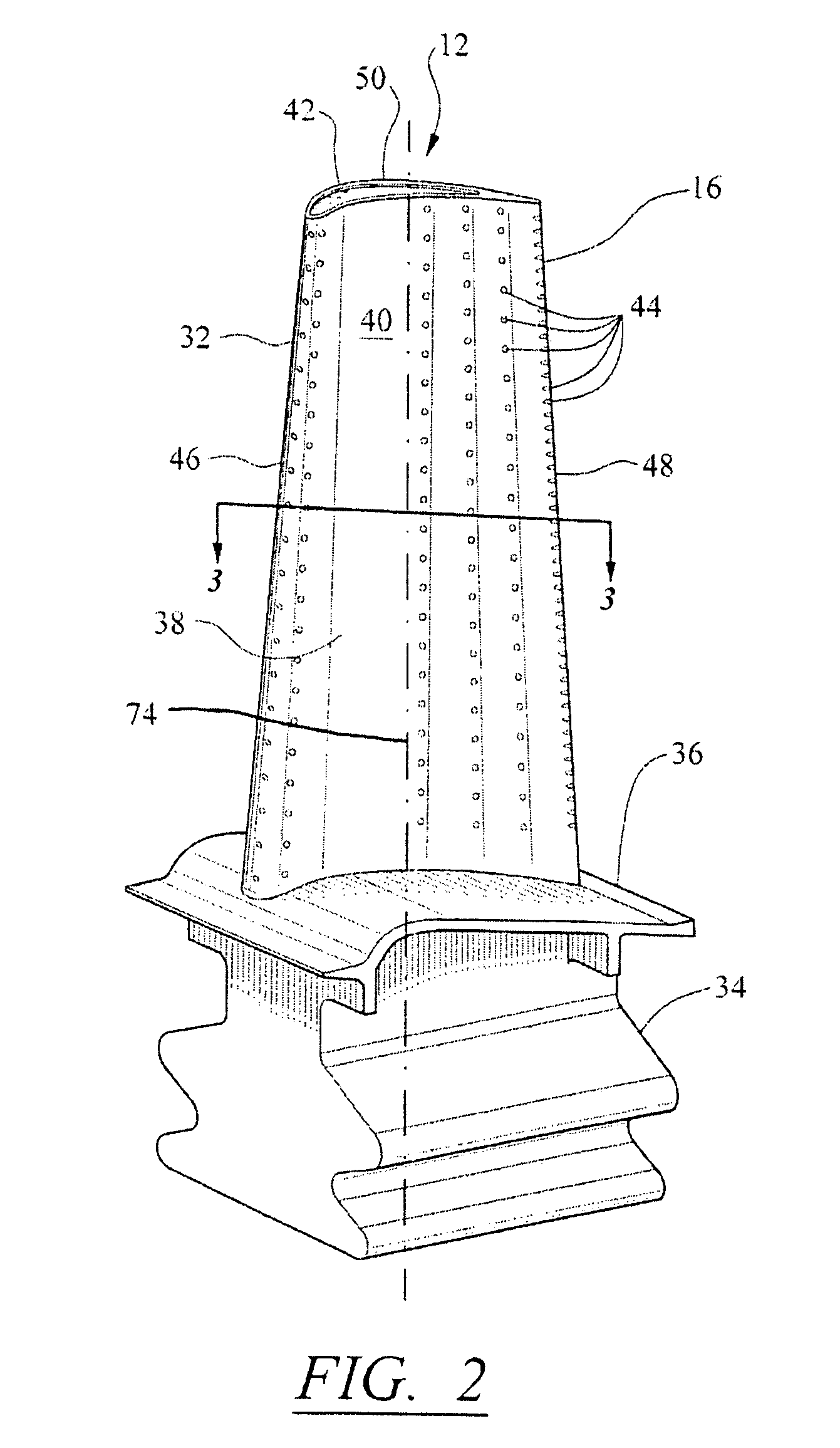 Turbine blade cooling system with bifurcated mid-chord cooling chamber