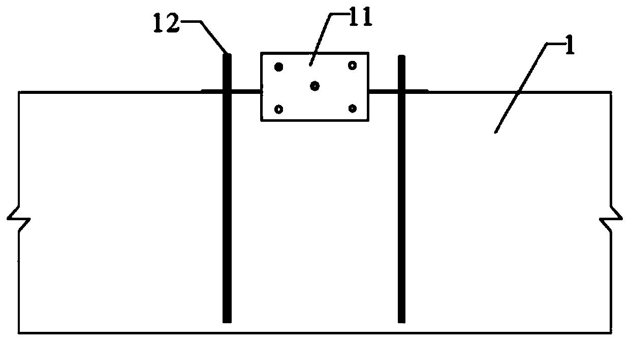 Semi-assembled composite bridge pier and construction method thereof