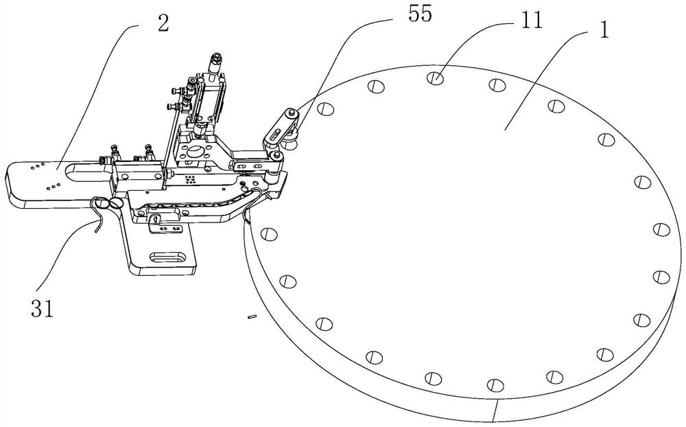 Soft metal ring blanking device and blanking method